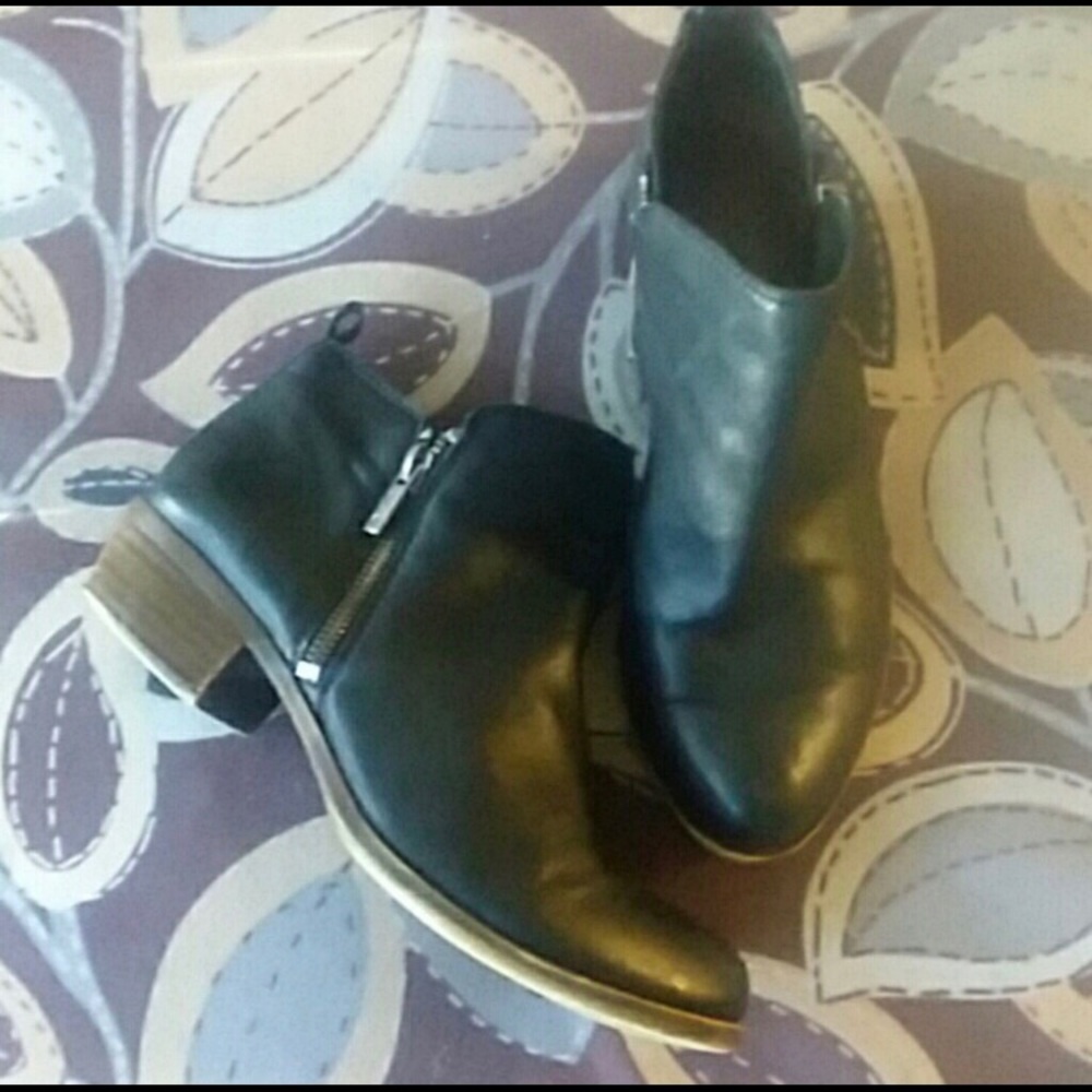 Lucky Brand Basel Bootie